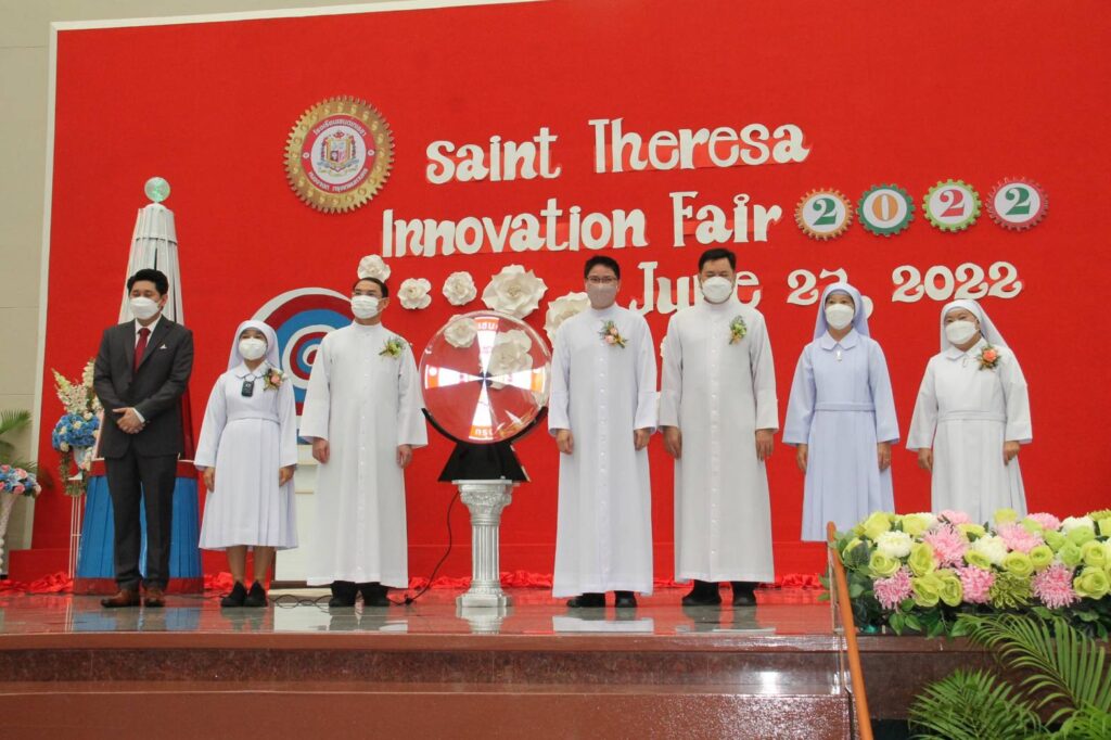 เซนต์เทเรซา โรงเรียนต้นแบบด้านนวัตกรรมและวิทยาศาสตร์ของอัครสังฆมณฑลกรุงเทพฯ เปิดบ้านโชว์ผลงานสิ่งประดิษฐ์ไอเดียสุดล้ำ วางเป้าหมายเป็นโรงเรียนนวัตกรรมชั้นแนวหน้าของไทย